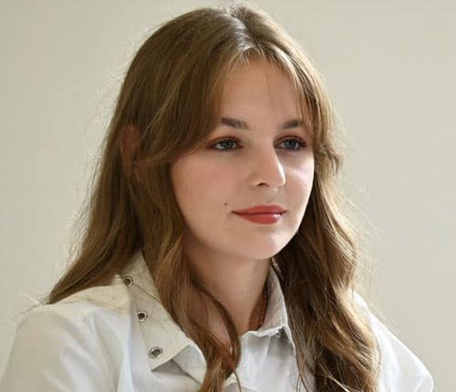Clara Duvert